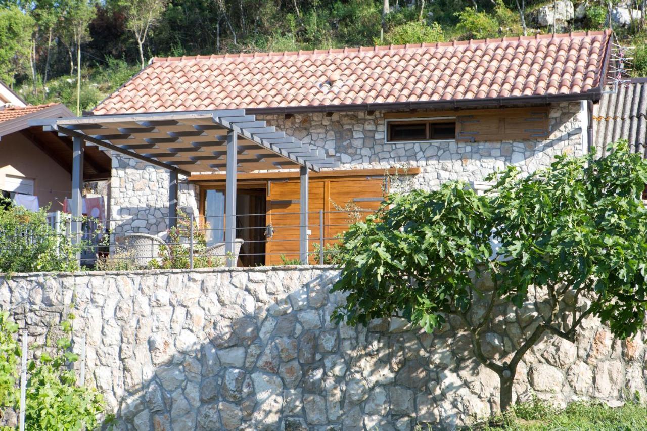 Kamena Kuca Hutovo Blato Villa Capljina Exterior photo